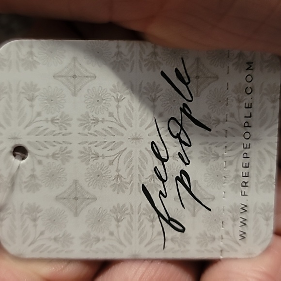 Free People Maggie Mid Rise Straight Size Sequoia Wash NWT Size 26 - Picture 7 of 7